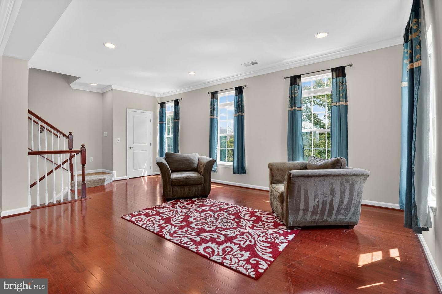6916 Kona Drive photo 6