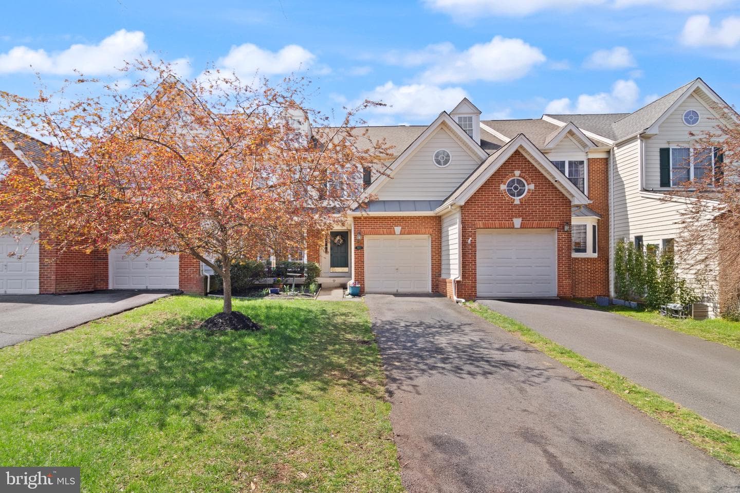 5652 Wheelwright Way