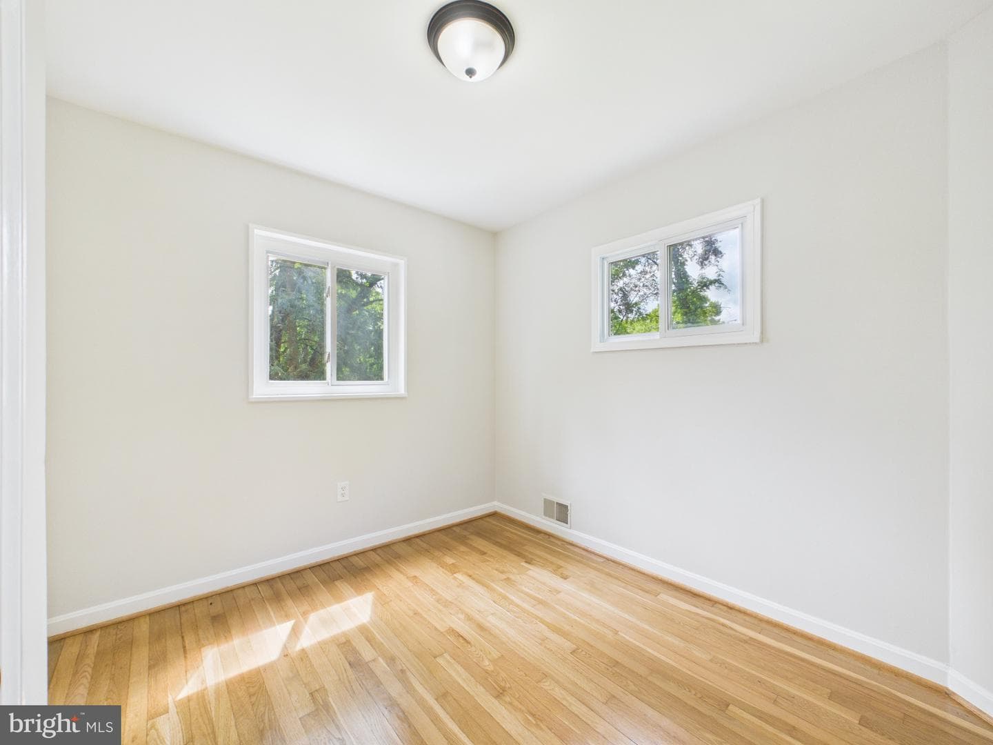 13202 Valley Drive photo 12