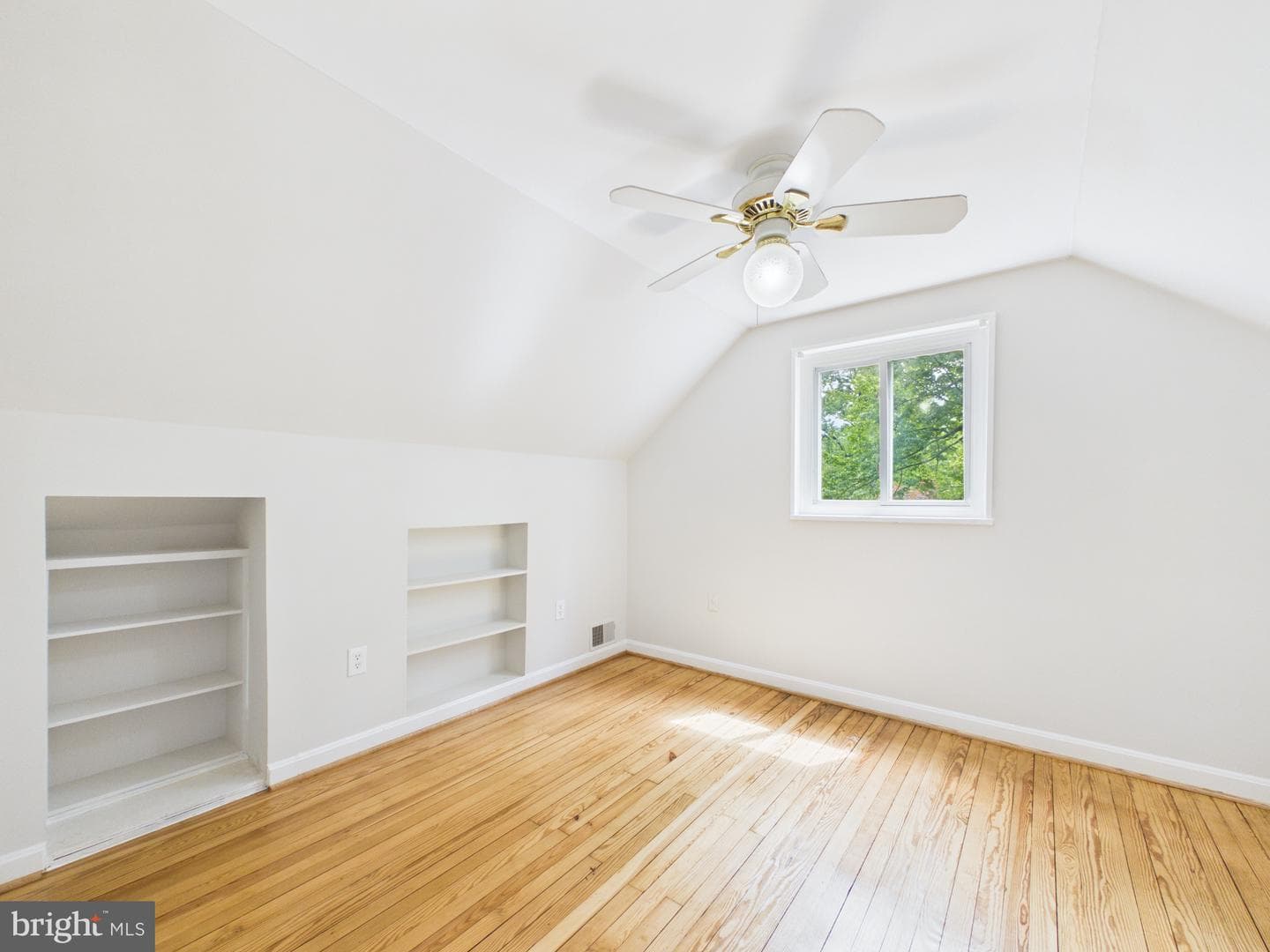13202 Valley Drive photo 14