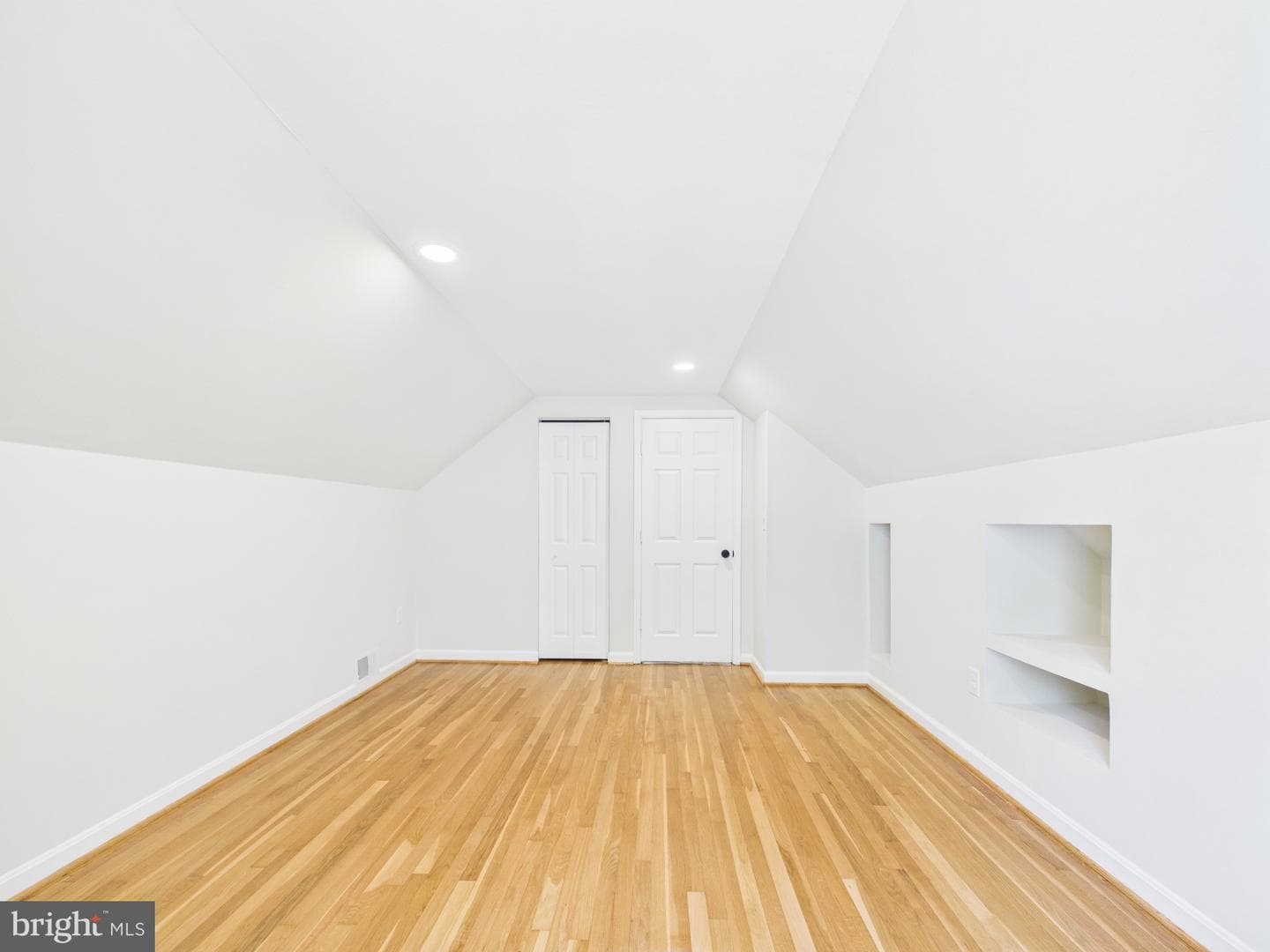 13202 Valley Drive photo 18