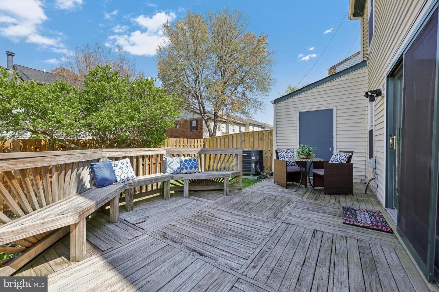 2874 Bowes Lane photo 40
