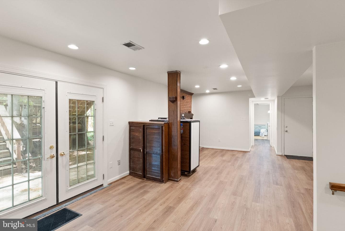 11794 Target Court photo 27