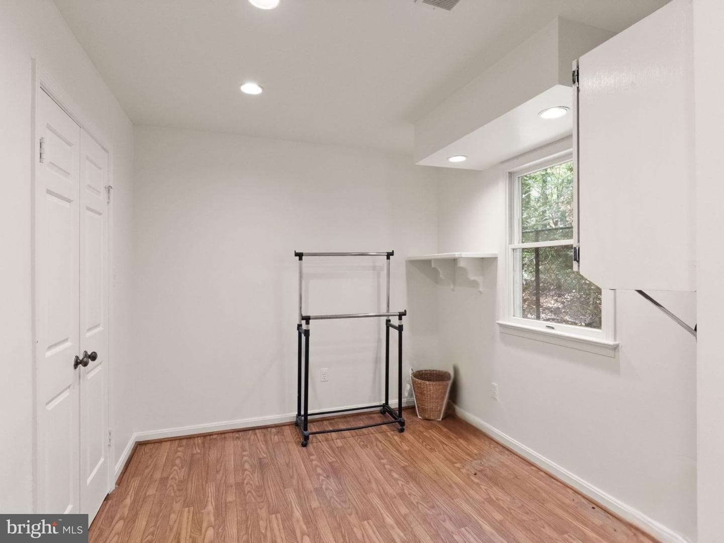 11794 Target Court photo 31
