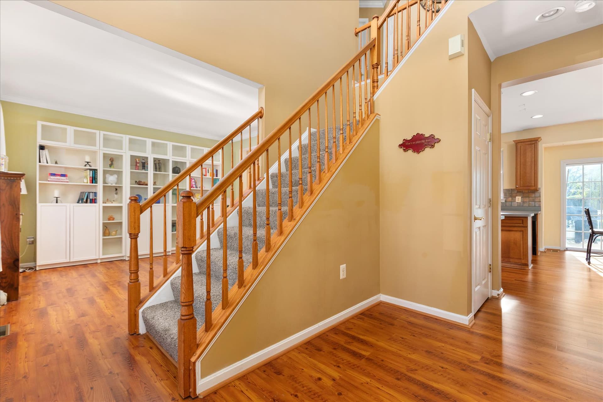 9140 Big Springs Loop photo 4