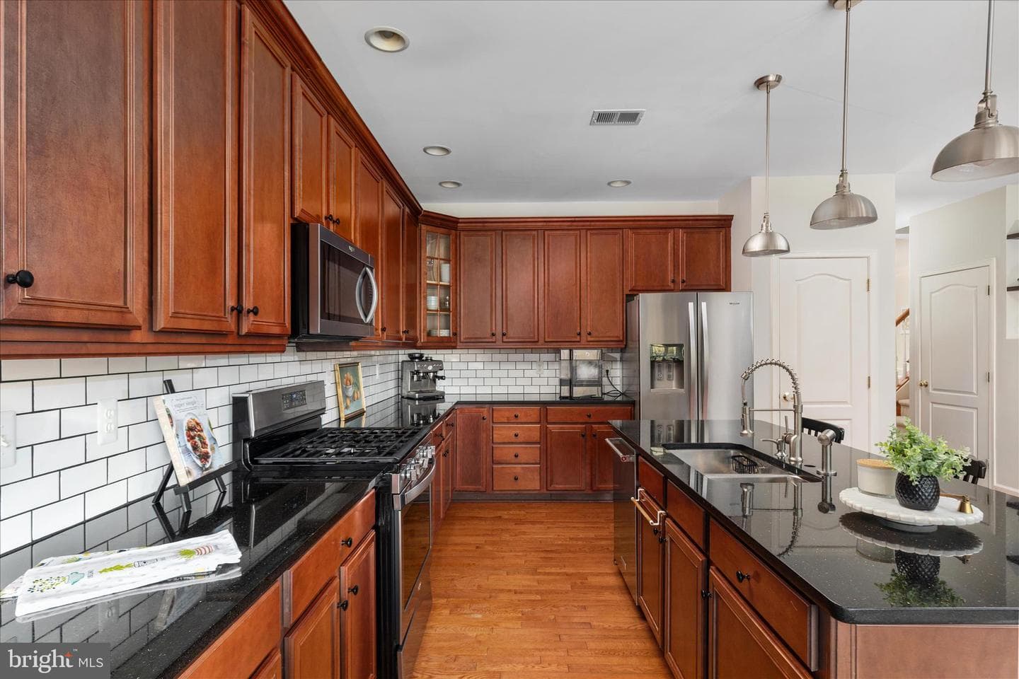 5558 Arrowfield Terrace photo 16