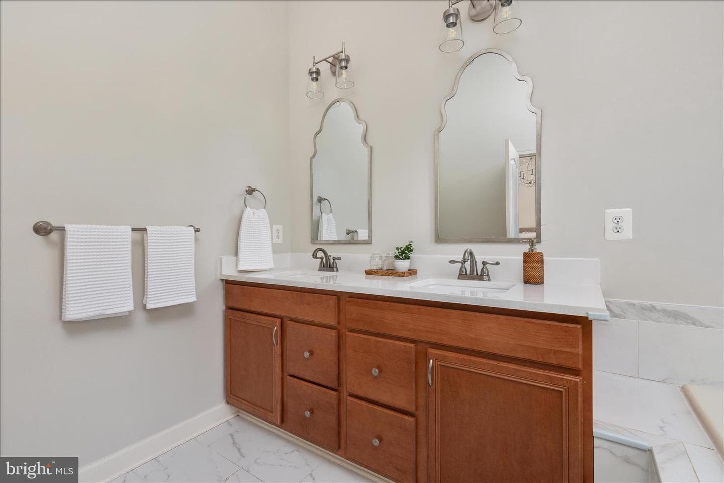 5558 Arrowfield Terrace photo 29