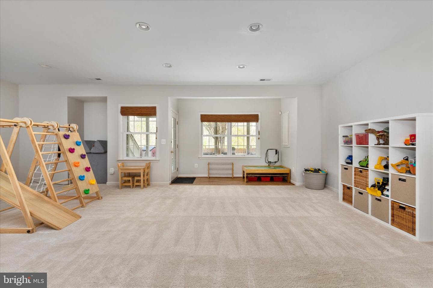 5558 Arrowfield Terrace photo 37