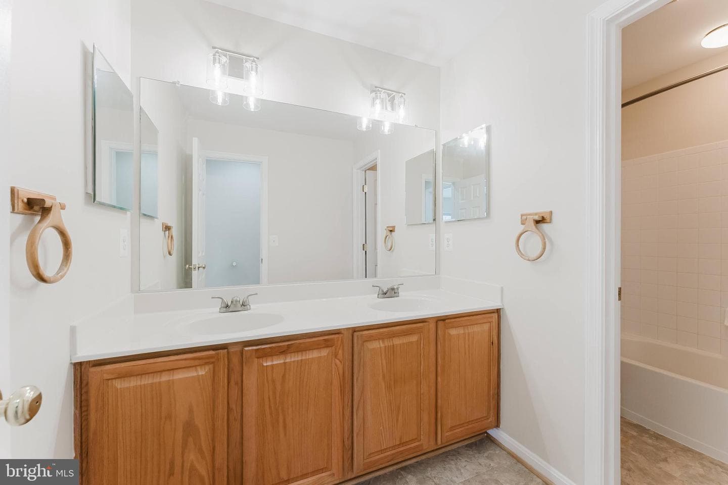 13075 Sidlaw Hills Lane photo 24