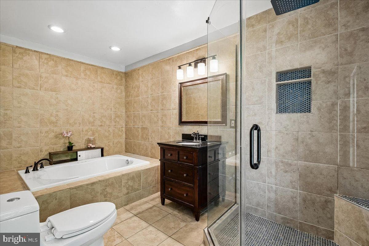 5203 Quince Court photo 25