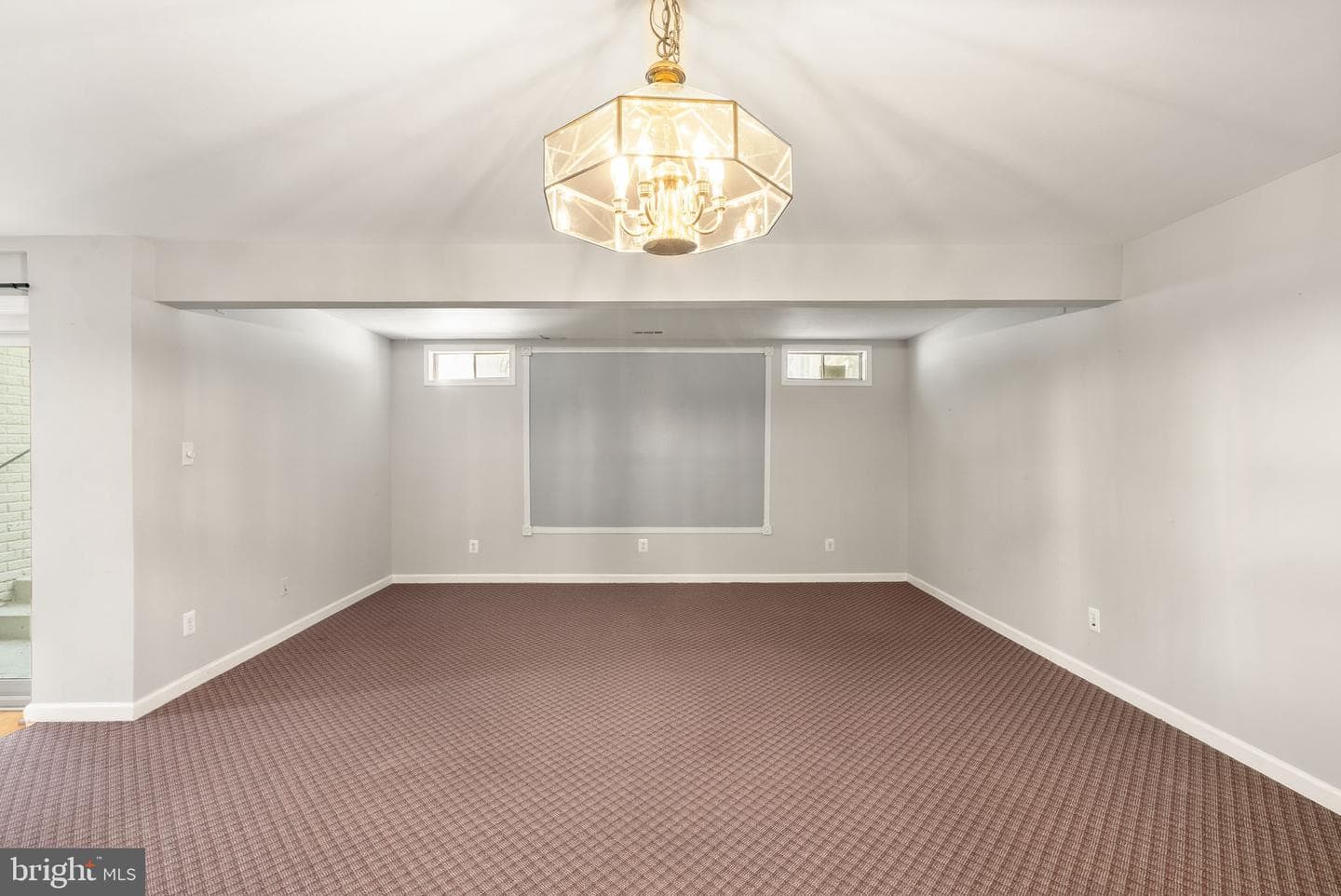 12328 Grimsby Lane photo 43