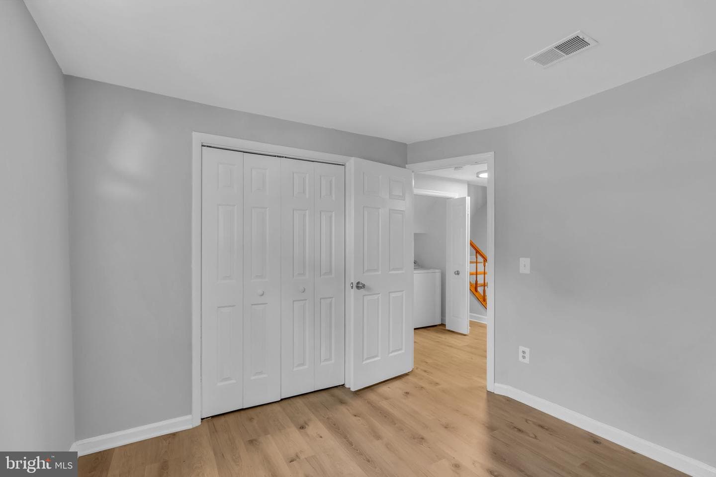 1700 Wigglesworth Way photo 33