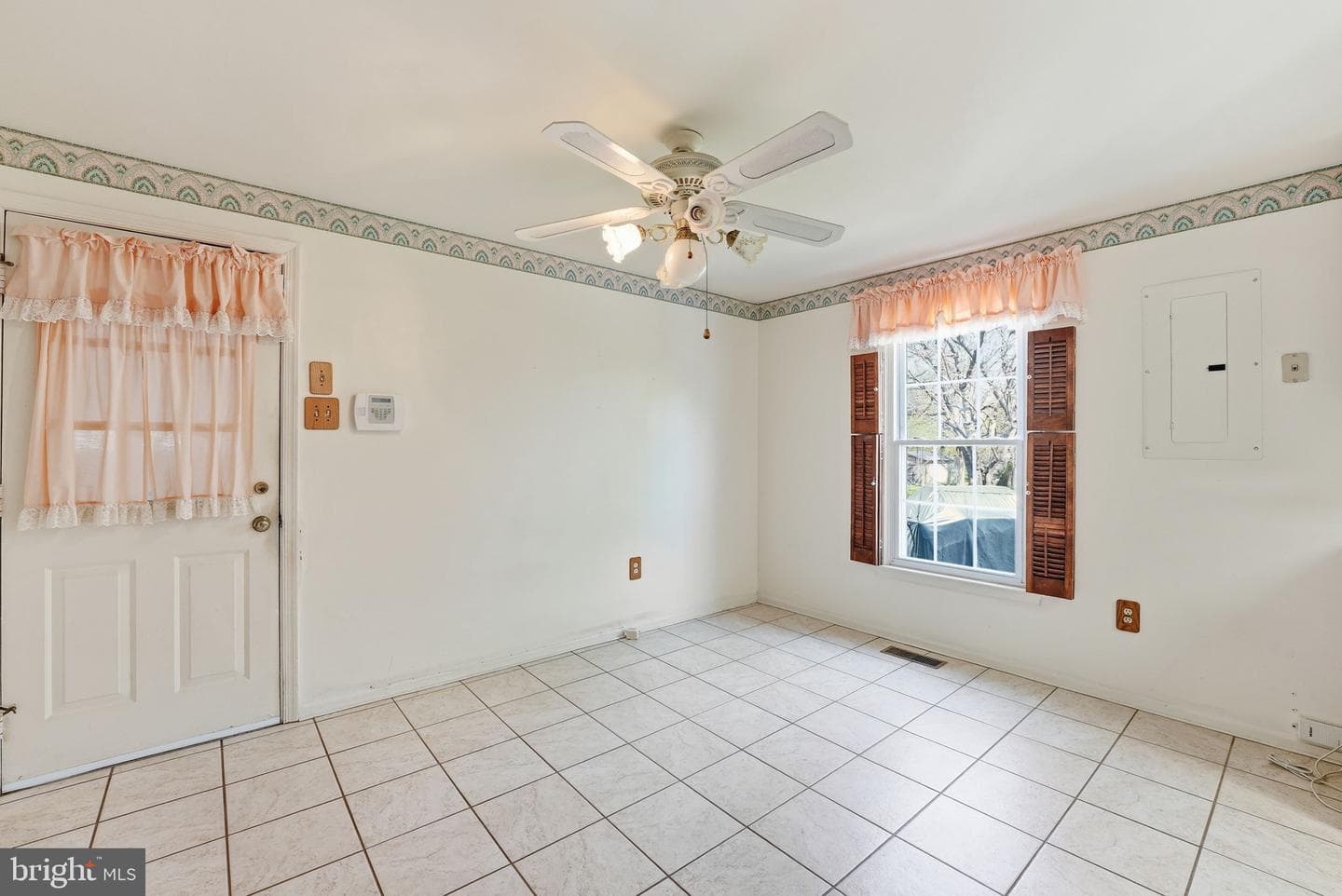 10757 Tullamore Court photo 14