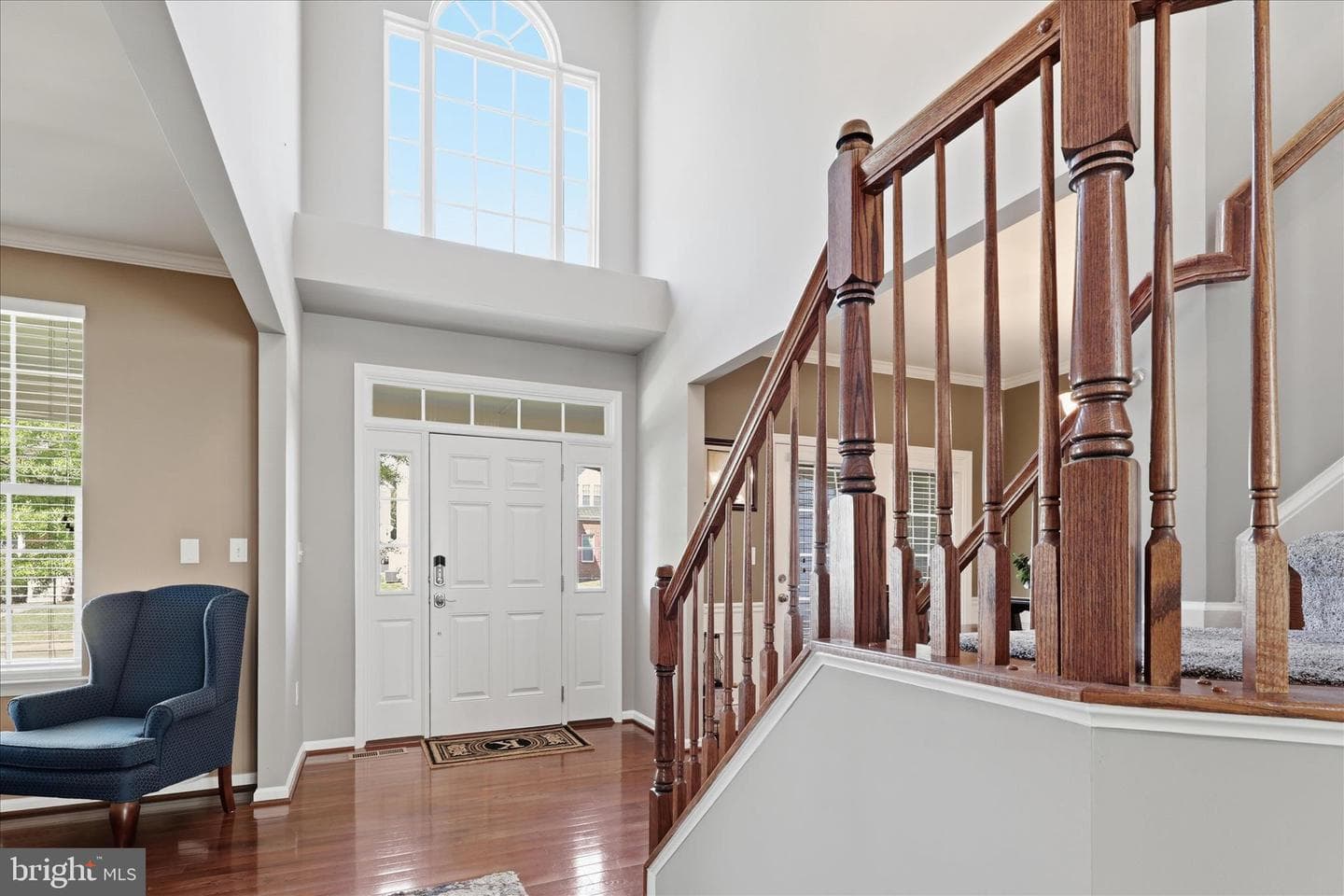 16603 Space More Circle photo 29