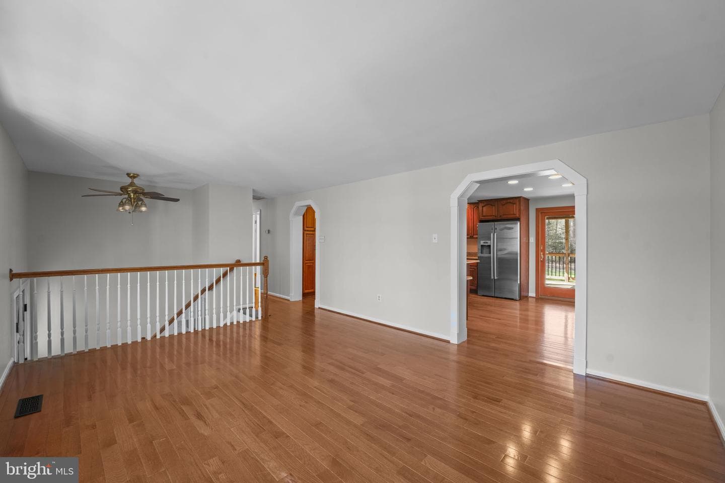 8118 Whitting Drive photo 6