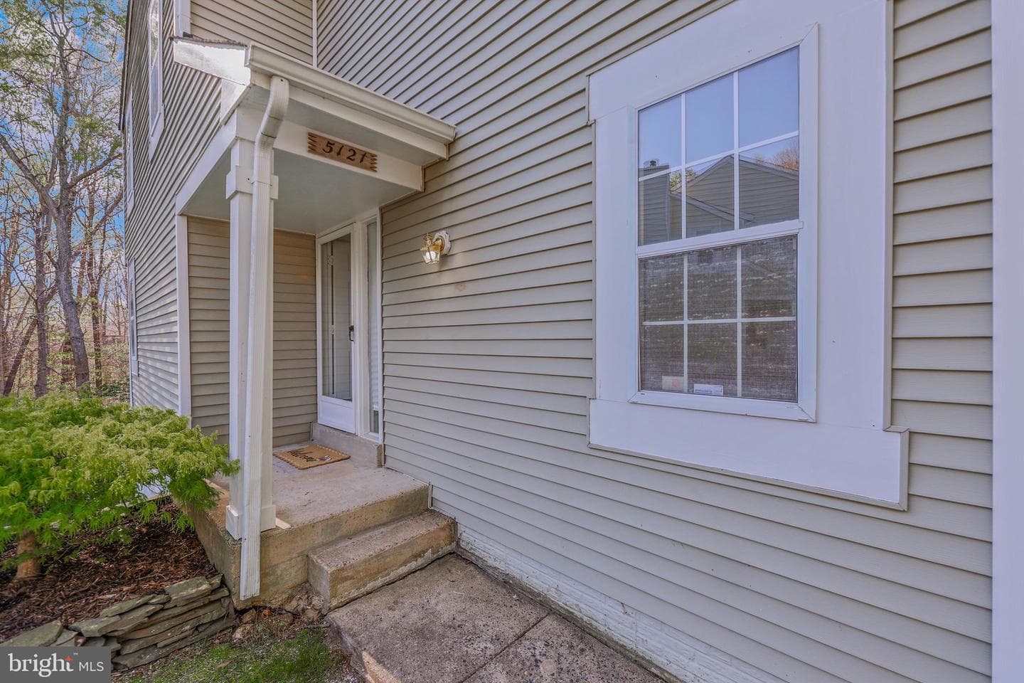 5121 Spring Branch Boulevard photo 2