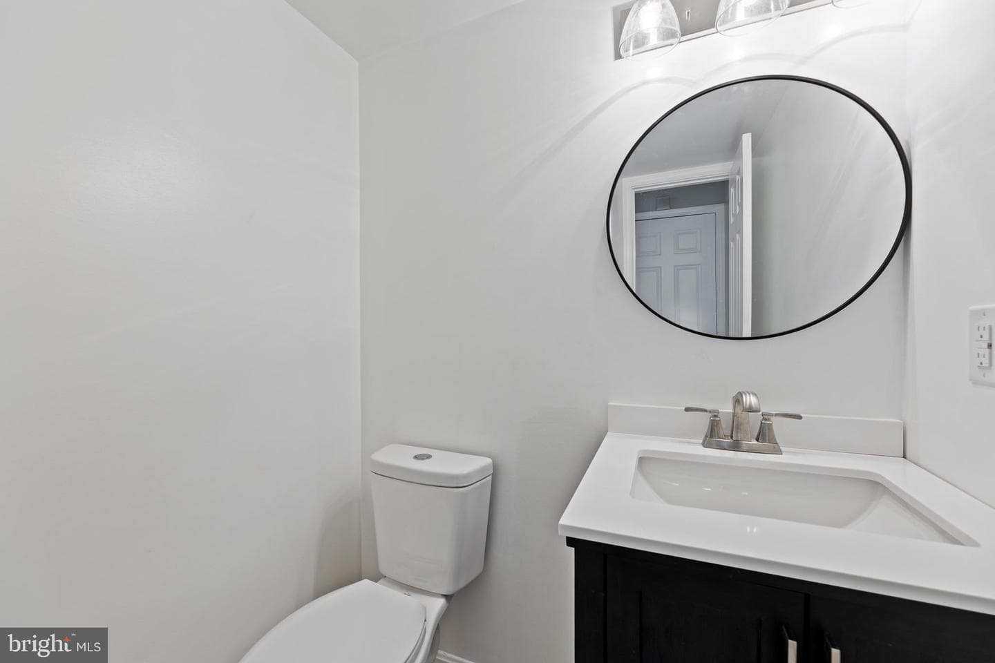 5121 Spring Branch Boulevard photo 7