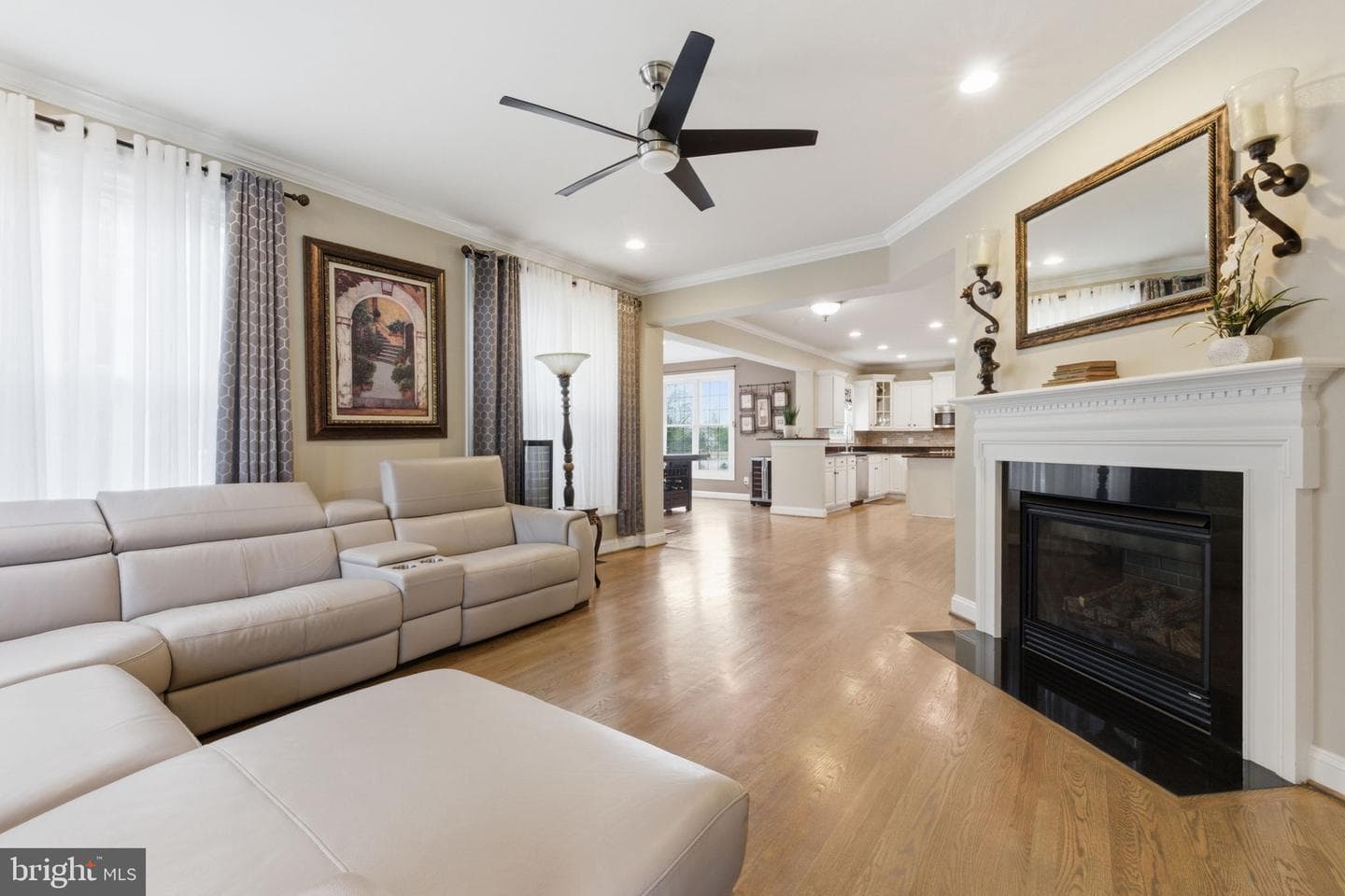 16118 Green Bay Street photo 16