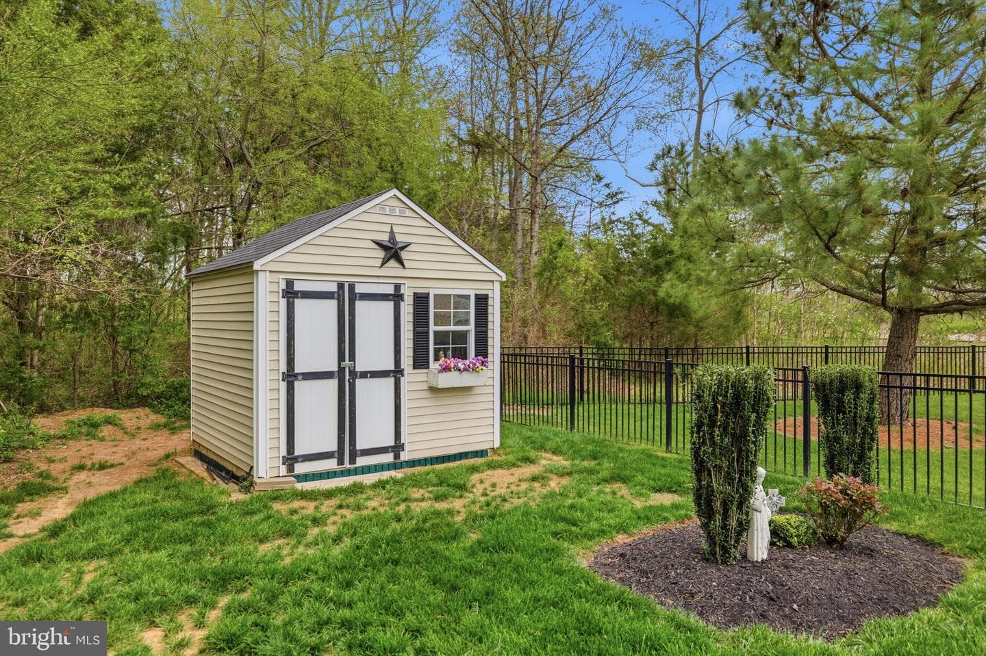16118 Green Bay Street photo 54