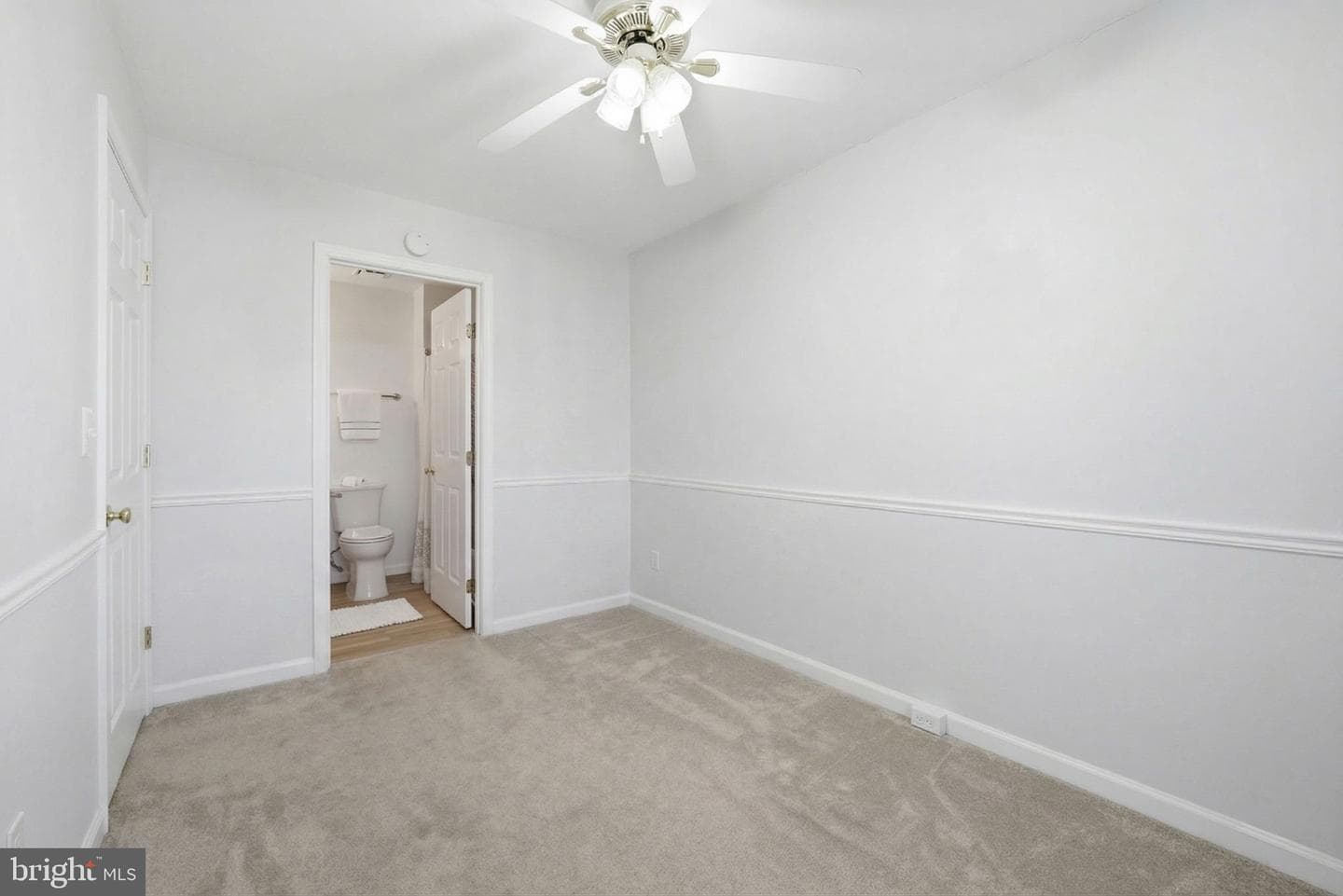 6965 Manahoac Place photo 16