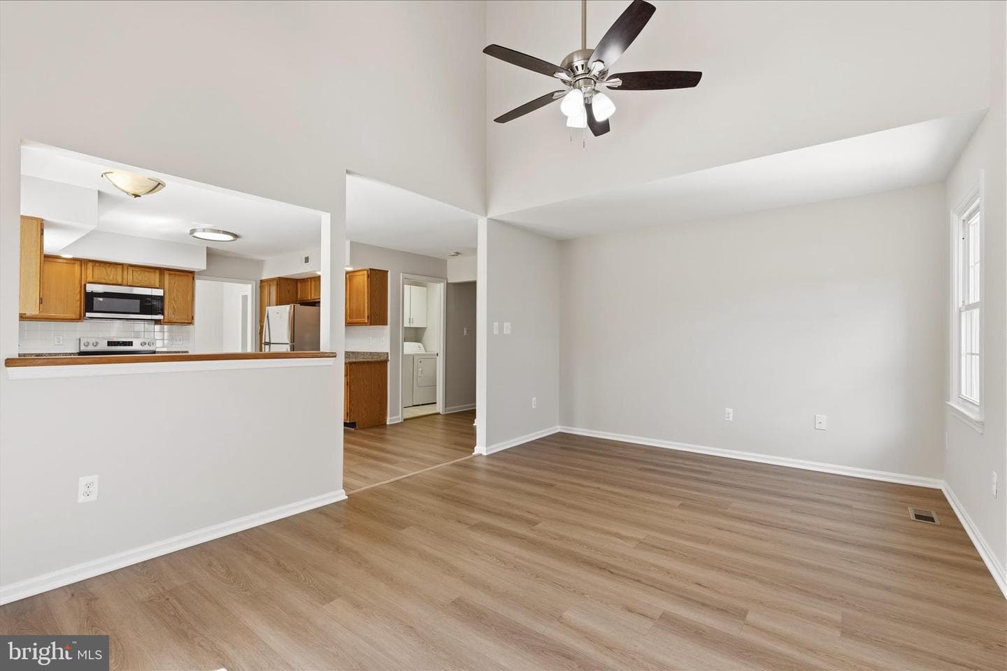8227 Sunset Drive photo 20