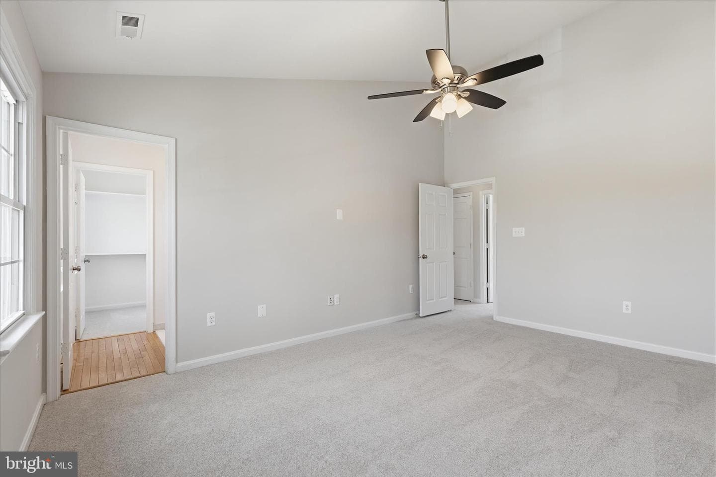 8227 Sunset Drive photo 23