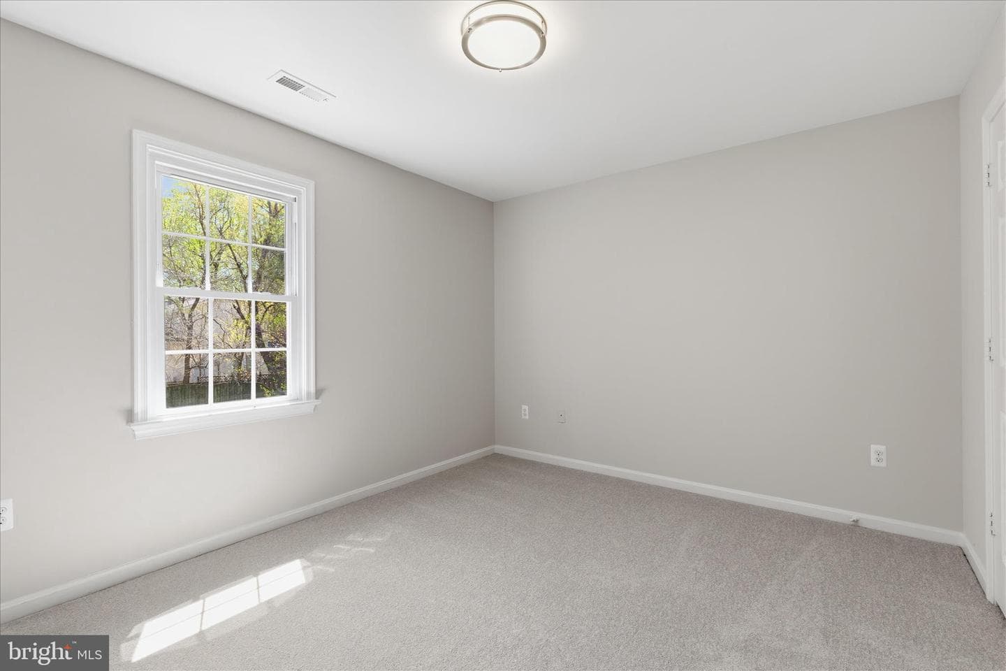 8227 Sunset Drive photo 27
