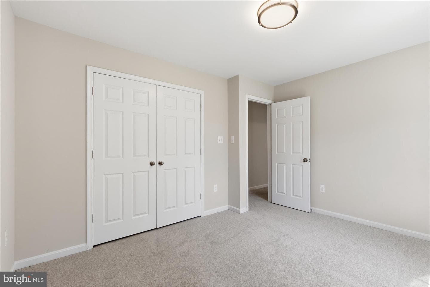 8227 Sunset Drive photo 28