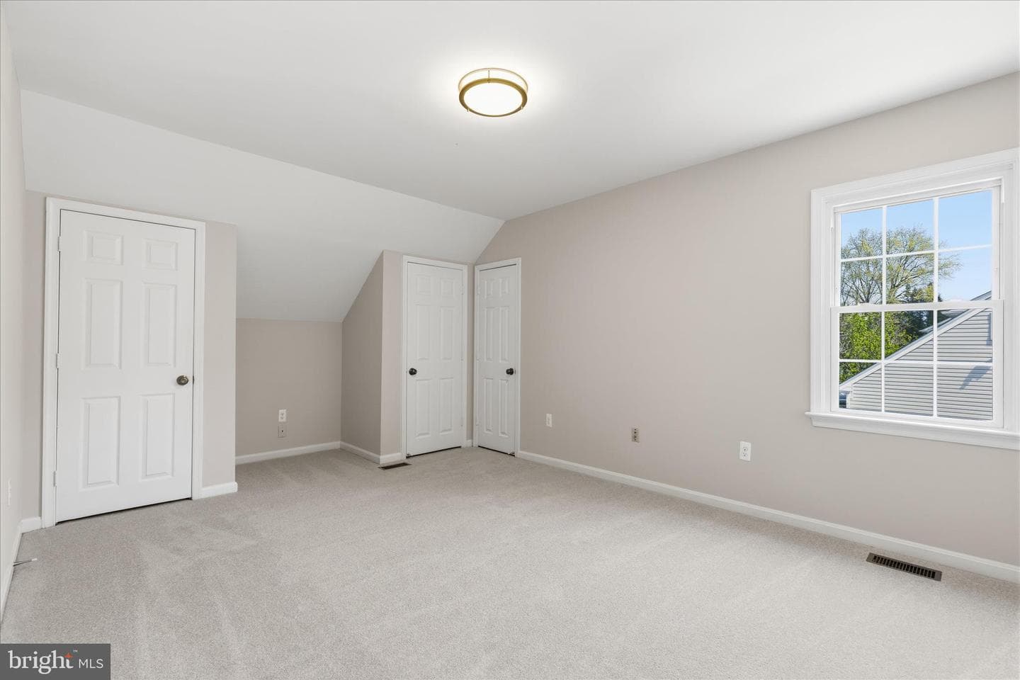 8227 Sunset Drive photo 34