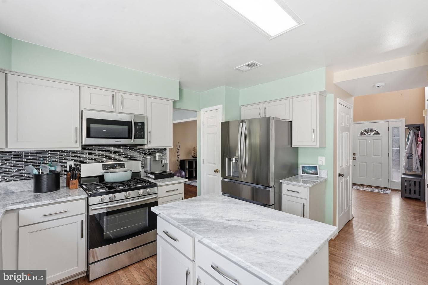 15501 Ambergate Drive photo 15
