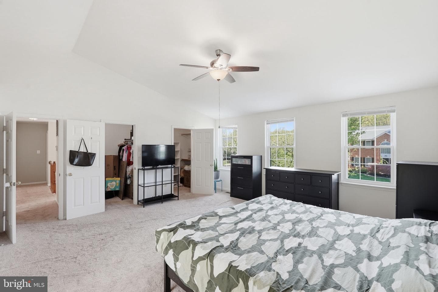 15501 Ambergate Drive photo 24