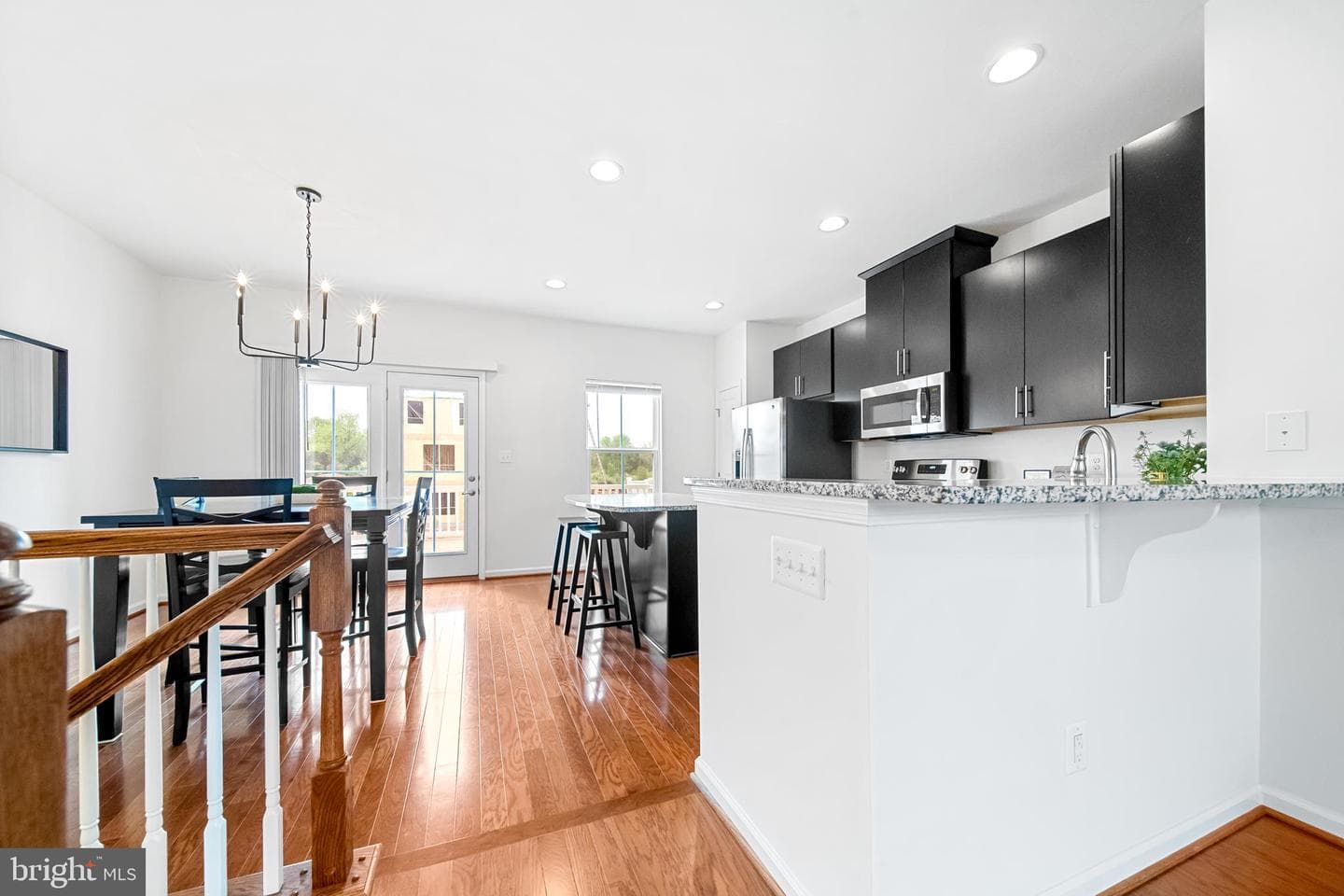 10757 Hinton Way photo 10