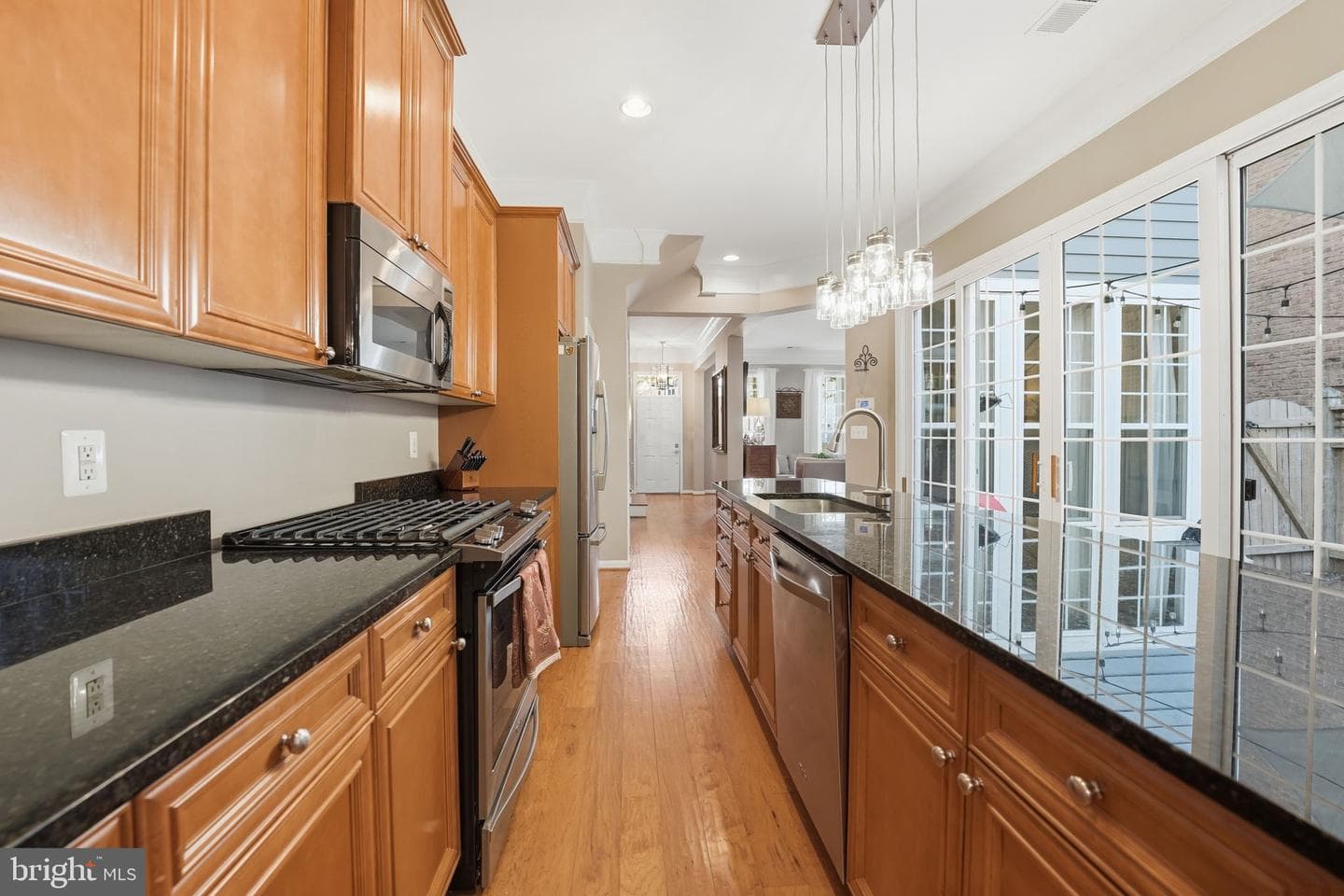 713 Belmont Bay Drive photo 15