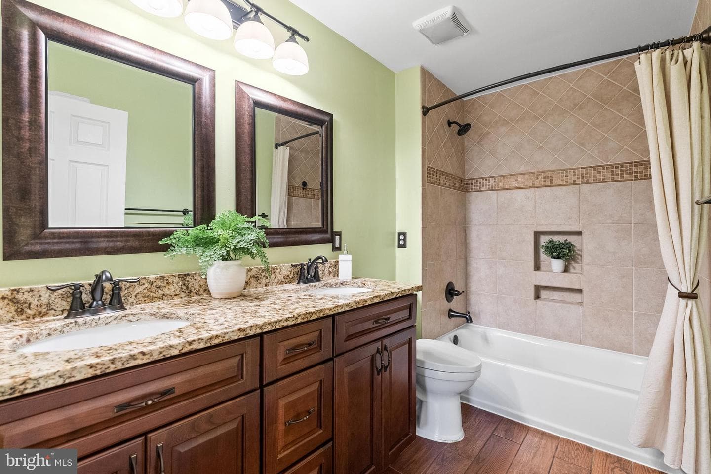 10344 Plum Tree Court photo 22