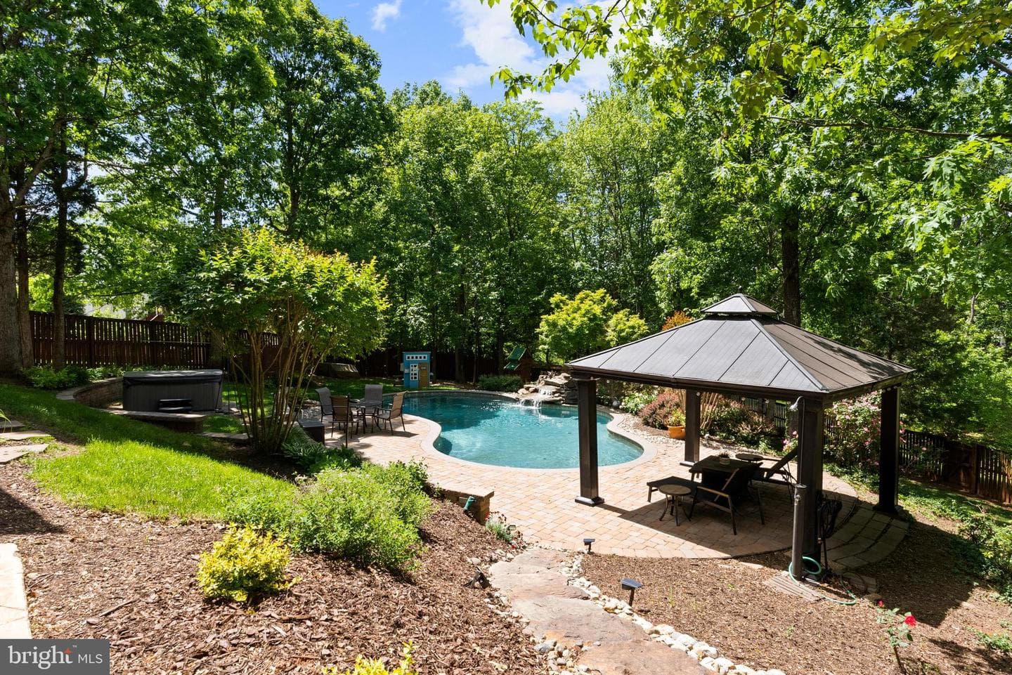 10344 Plum Tree Court photo 28