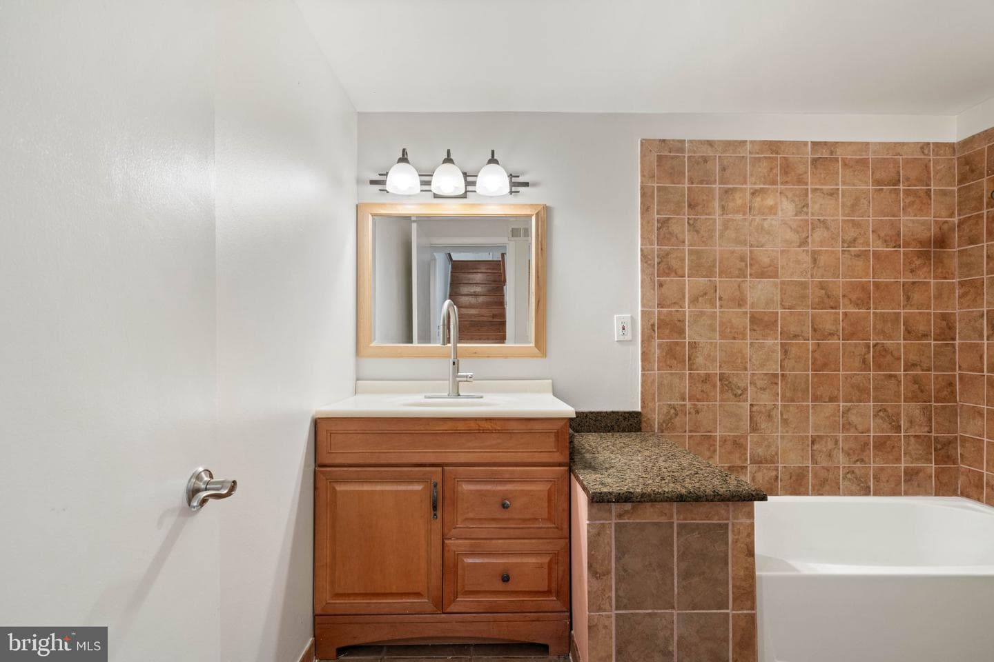 13911 Lynhurst Drive photo 24