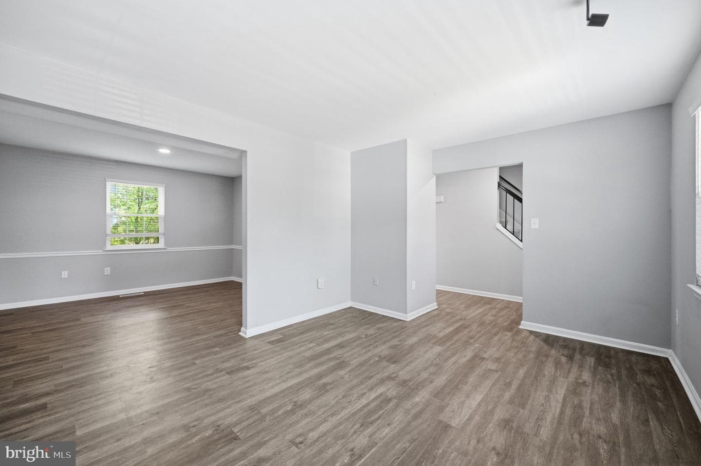 6079 Ponhill Drive photo 15