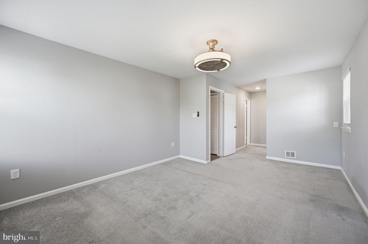 6079 Ponhill Drive photo 17