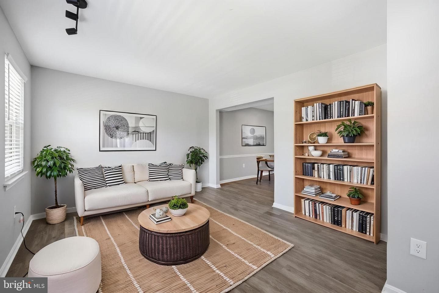 6079 Ponhill Drive, Woodbridge