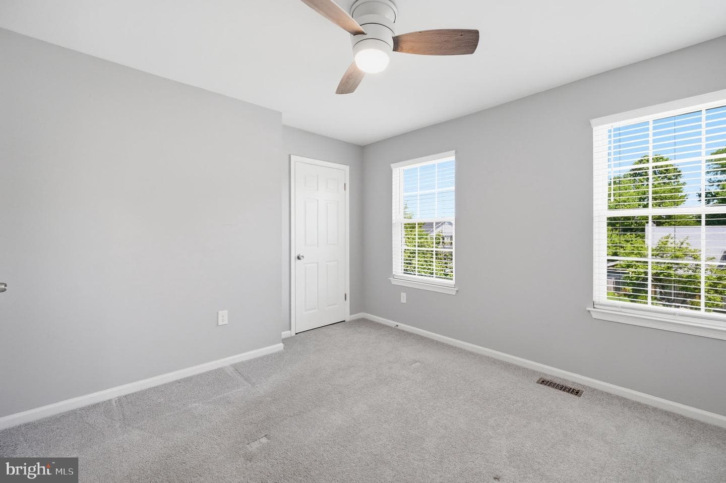 6079 Ponhill Drive photo 46