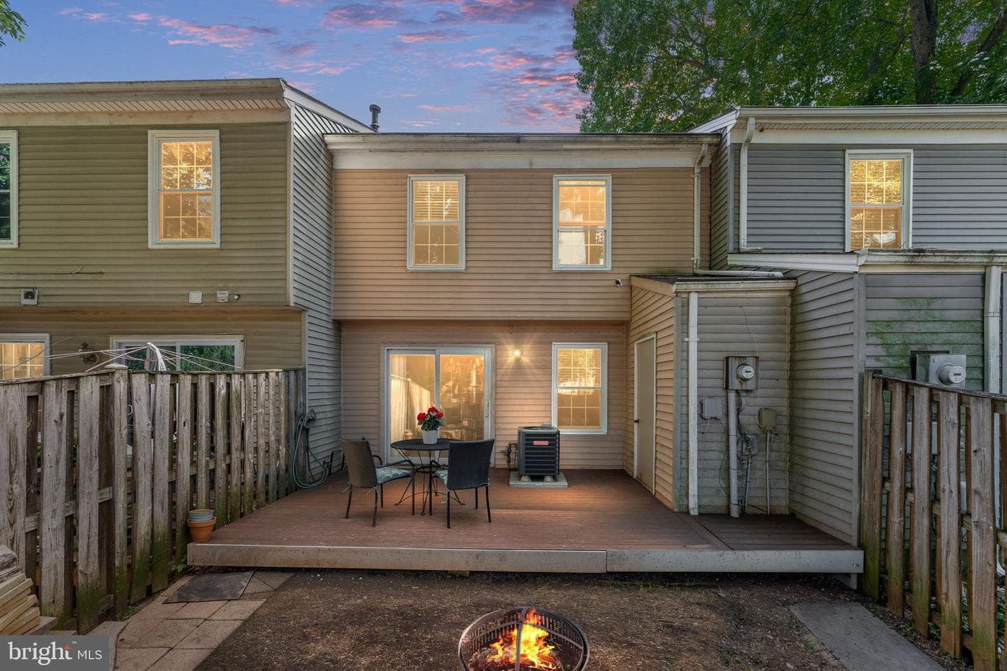 4748 S Park Court photo 4