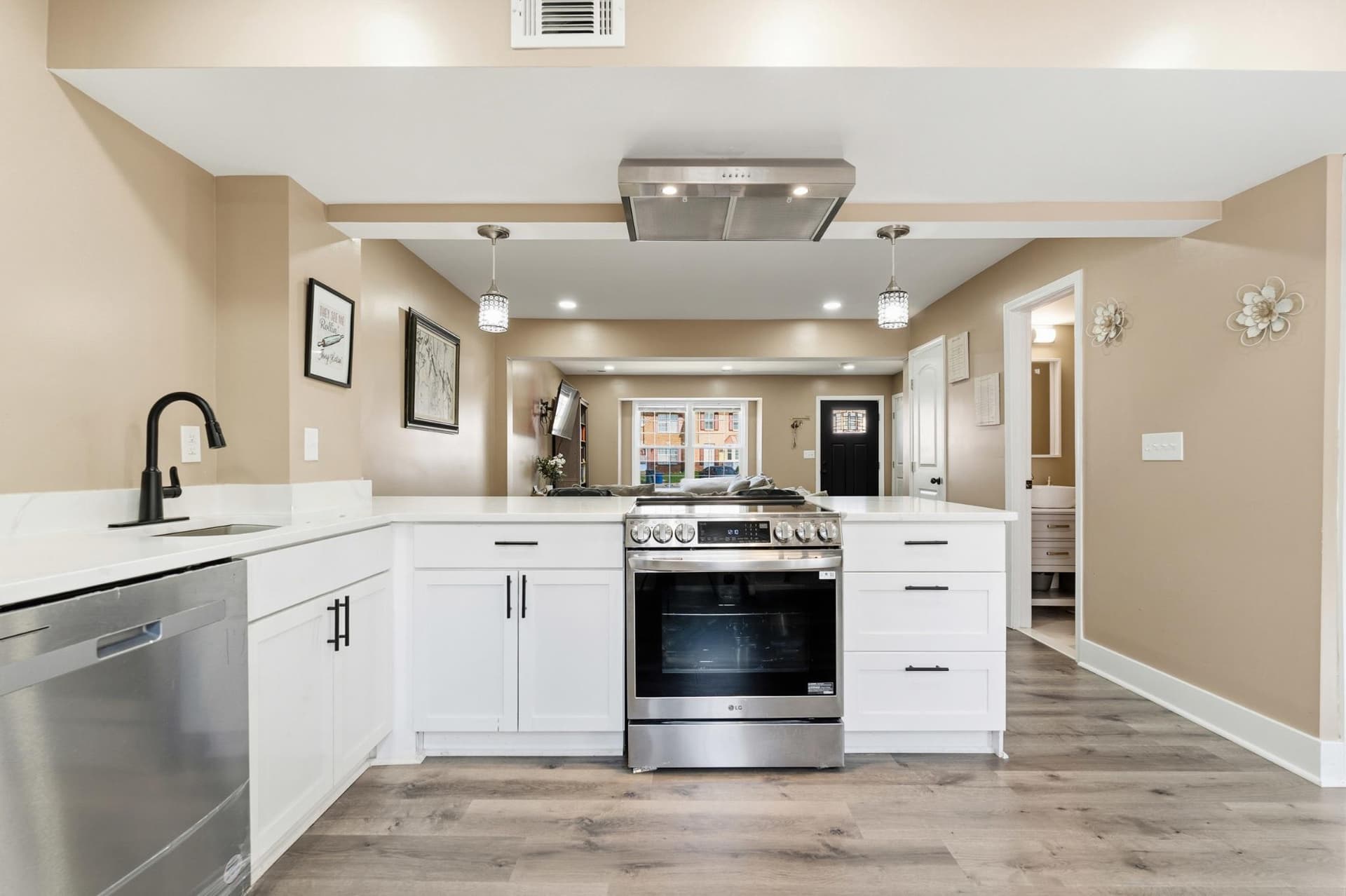 3411 Tendril Court photo 9