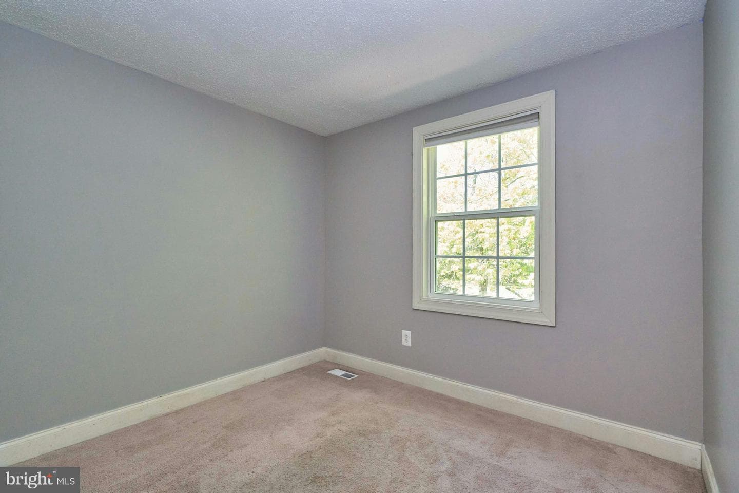 3242 Wyndale Court photo 17