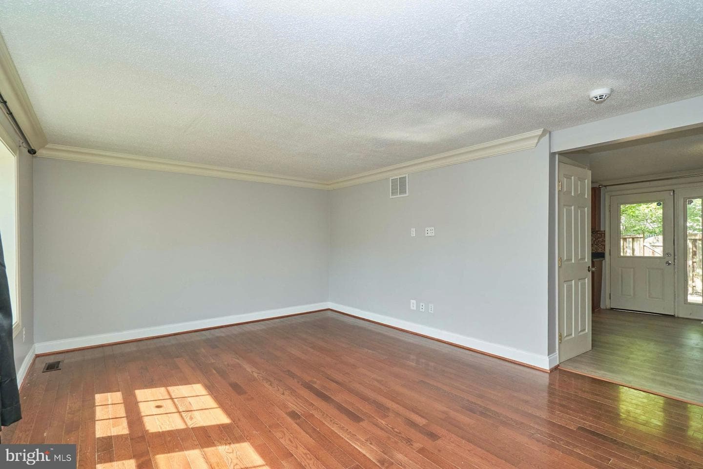 3242 Wyndale Court photo 6