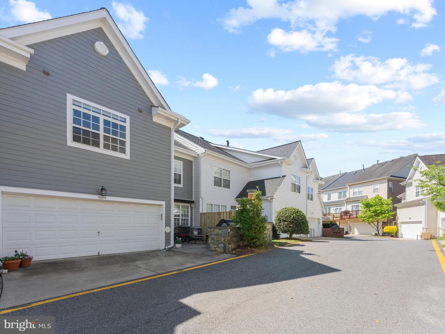 13814 Custis Square photo 40