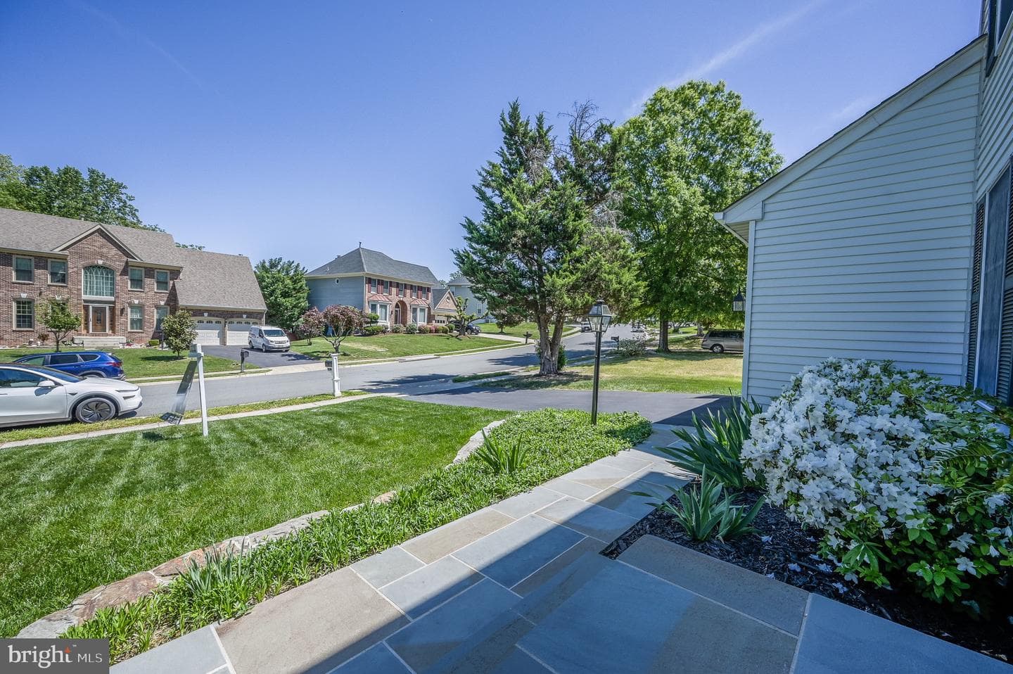 16087 Olmstead Lane photo 40