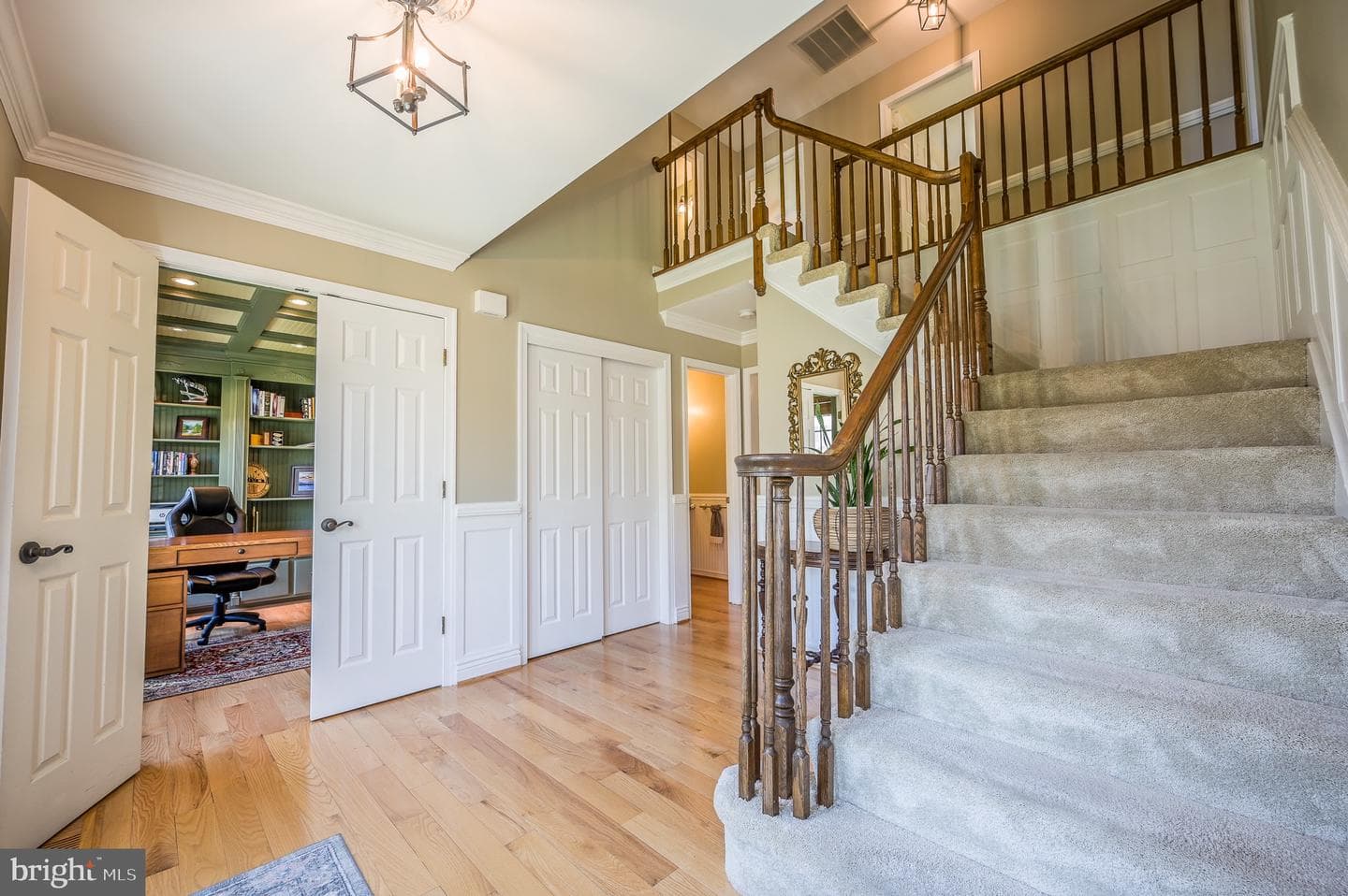 16087 Olmstead Lane photo 8