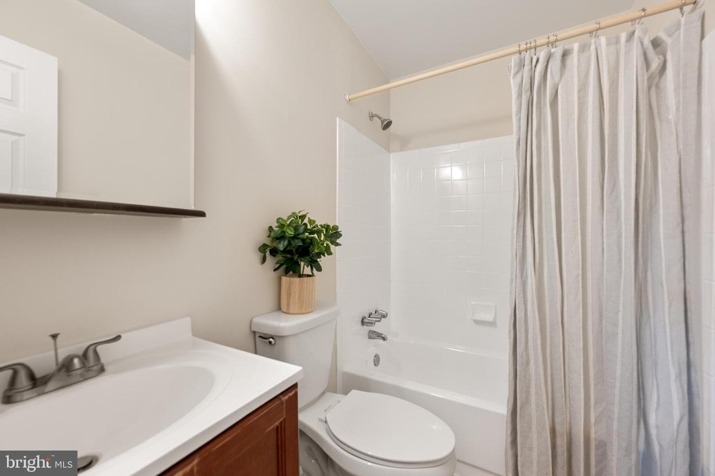 3089 Tecumseh Court photo 16