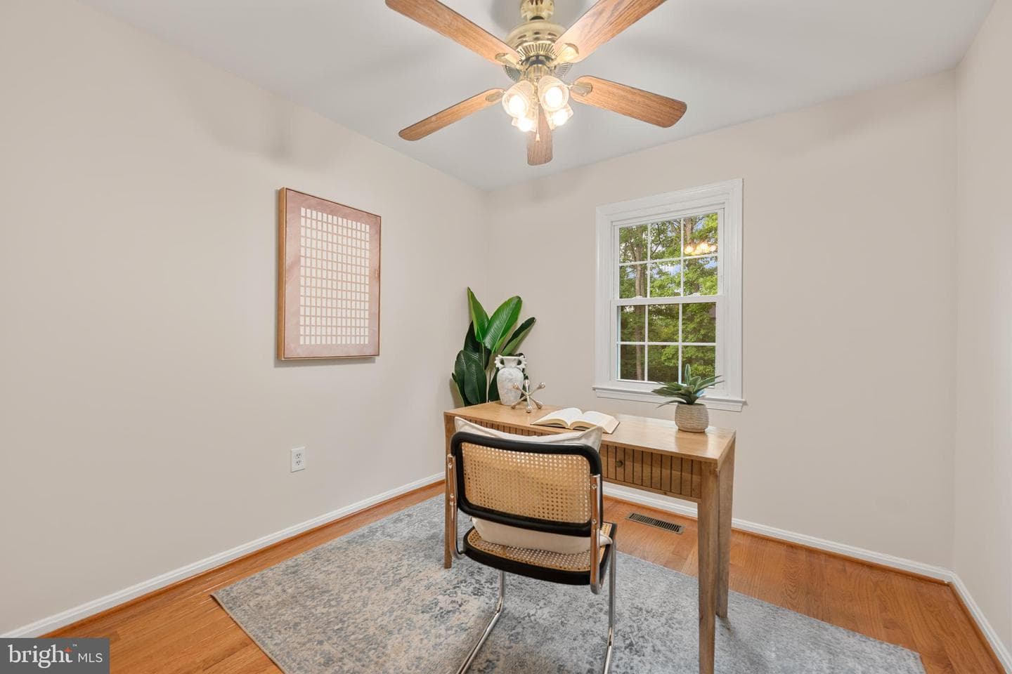 3089 Tecumseh Court photo 17