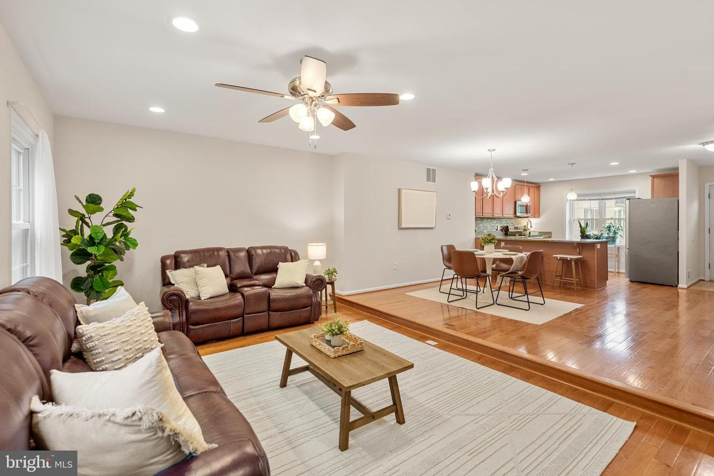 3089 Tecumseh Court photo 9